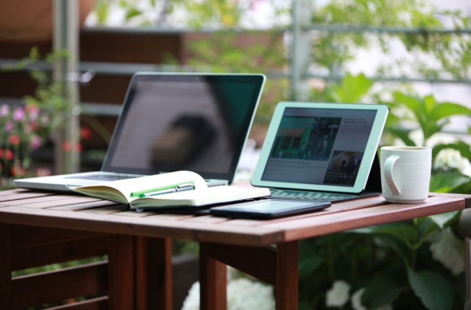 iPad vs. MacBook for College: Which One Should You Get?